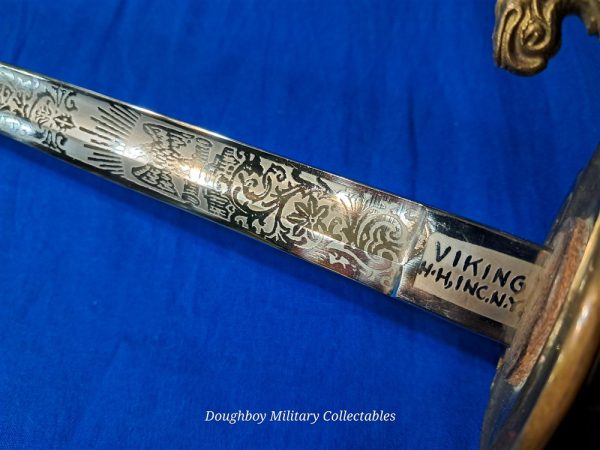 world-war-two-naval-officers-sword-saber-named-pre-war-pattern-hilborne-hamburg-viking-brand-with-original-carrier