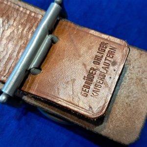 world-wr-two-german-socialist-police-buckle-and-lether-belt-set-complete-near-mint-condition