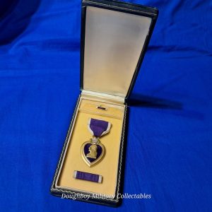 world-war-two-purple-heart-cased-medal-set-original-wrapped-broach-with-ribbon-and-lapel-device