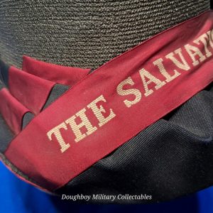 world-war-one-salvation-army-womans-girl-doughnut-lassie-dress-bonnet-with-ribbon-and-silk-stripe-made-of-mohair-excellent-condition