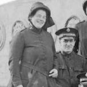 world-war-one-salvation-army-womans-girl-doughnut-lassie-dress-bonnet-with-ribbon-and-silk-stripe-made-of-mohair-excellent-condition