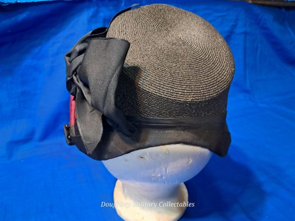 world-war-one-salvation-army-womans-girl-doughnut-lassie-dress-bonnet-with-ribbon-and-silk-stripe-made-of-mohair-excellent-condition