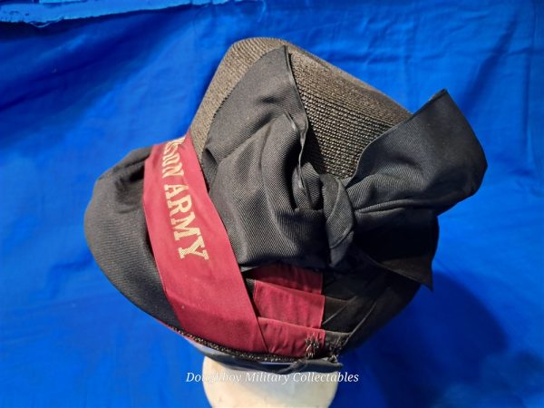 world-war-one-salvation-army-womans-girl-doughnut-lassie-dress-bonnet-with-ribbon-and-silk-stripe-made-of-mohair-excellent-condition