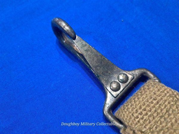 world-war-two-equipment-carrying-sling-with-2-snaps-on-each-end-four-foot-long-unmarked-undated