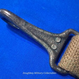 world-war-two-equipment-carrying-sling-with-2-snaps-on-each-end-four-foot-long-unmarked-undated