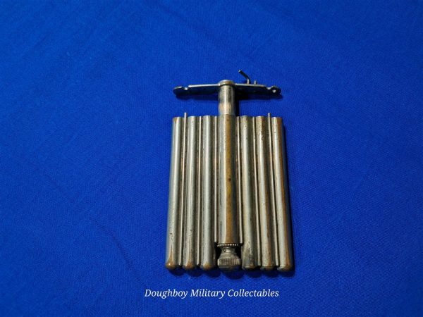 syringe-needle-case doctors-early field-satchel-bag-kit-syringe-medicalion-metal-holder-unmarked-no-syringe
