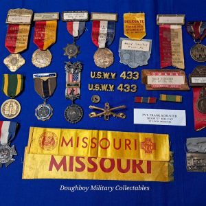 spanish-american-war-era-soldier-medals-from-the-8th-cavalry-unit-from-saint-louis-missouri-reunion-and-insignia