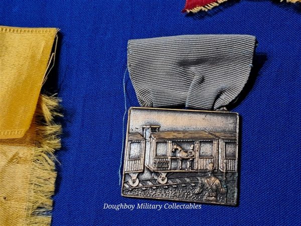 spanish-american-war-era-soldier-medals-from-the-8th-cavalry-unit-from-saint-louis-missouri-reunion-and-insignia