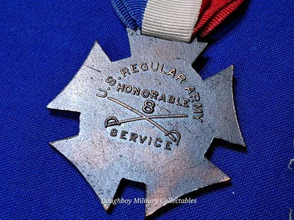spanish-american-war-era-soldier-medals-from-the-8th-cavalry-unit-from-saint-louis-missouri-reunion-and-insignia
