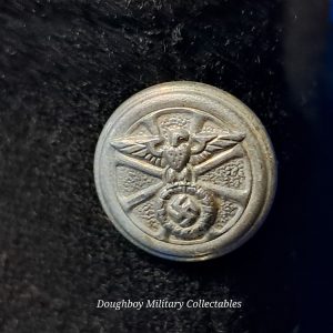 world-war-two-german-nazi-drivers-black-field-cap-with-1st-pattern-insignia-in-light-blue