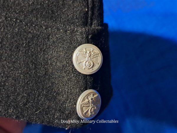 world-war-two-german-nazi-drivers-black-field-cap-with-1st-pattern-insignia-in-light-blue