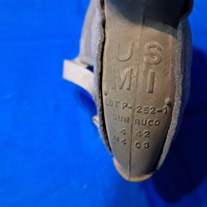 world-war-two-original-mask-for-dust-used-by-drivers-in-the-motor-transportation-corps-army-european-theater-grey-rubber-with-filters