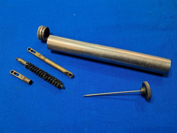 m1903-cleaning-kit original-world-war-one-cleaning-and-oiler-for-the-battle-rifles-in-30-odd-6-pattern