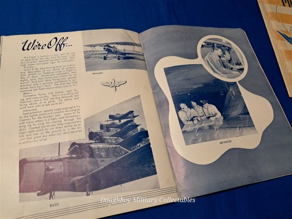 world-war-two-set-of-2-graduation-books-from-maxwell-field-called-the-preflight-1943-dated