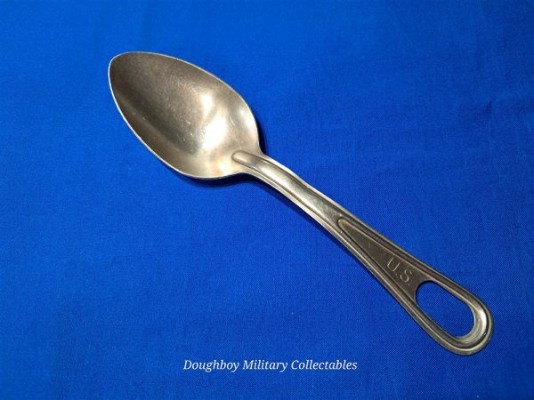 mess-kit-spoon korean-war-era-1951-dated-mess-spoon-with-original-finish