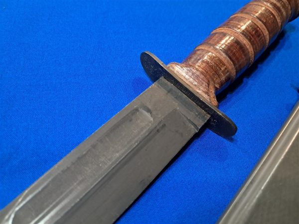 original-world-war-two-mark-2-naval-fighting-knife-by-camillus-unissued-condition-leather-handle-with-sheath-fiber-construction