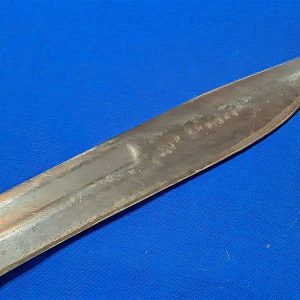original-world-war-two-navy-sailors-fighting-knive-mark-two-theater-modifications-lucite-handle-aluminum-fittings-excellent
